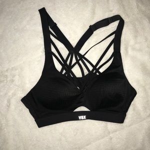 Women’s sports bra